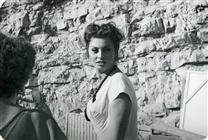 <div>Sophia Loren during the shooting of the film</div>
<div><span style="font-size: 10pt;">Foto Gargiulo</span></div>